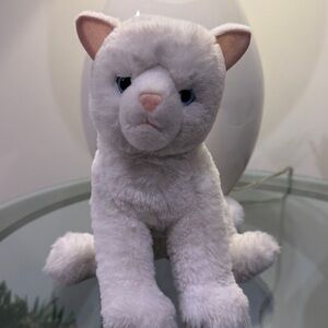 Douglas White Plush Cat Blue Eyes Soft Cuddle Stuffed Animal Kitty Toy